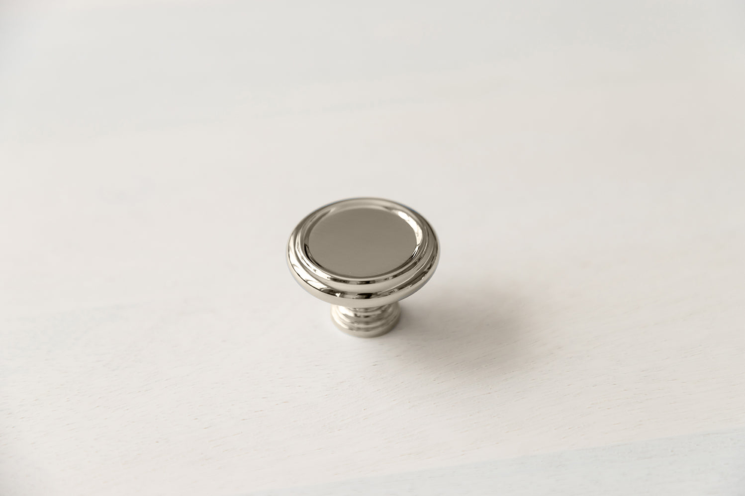 Belwith Keeler 1-1/2 Inch Diameter Berkshire Round Knob - Polished Nickel
