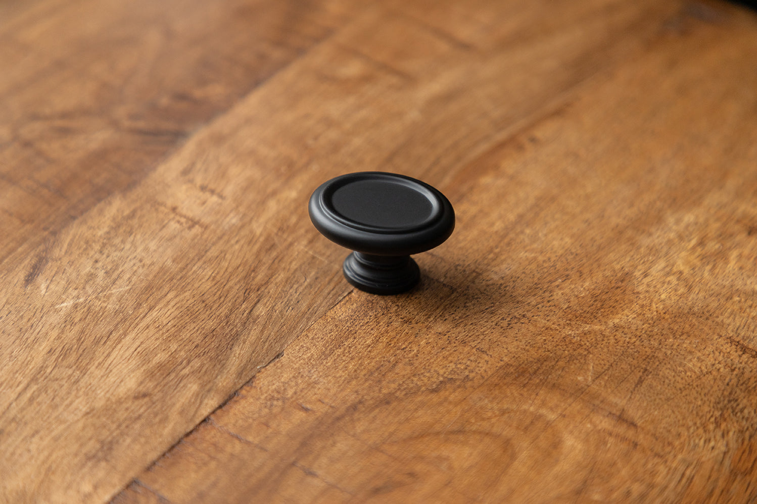 Belwith Keeler 1-1/2 Inch x 1-1/8 Inch Oval Berkshire Oval Knob - Matte Black