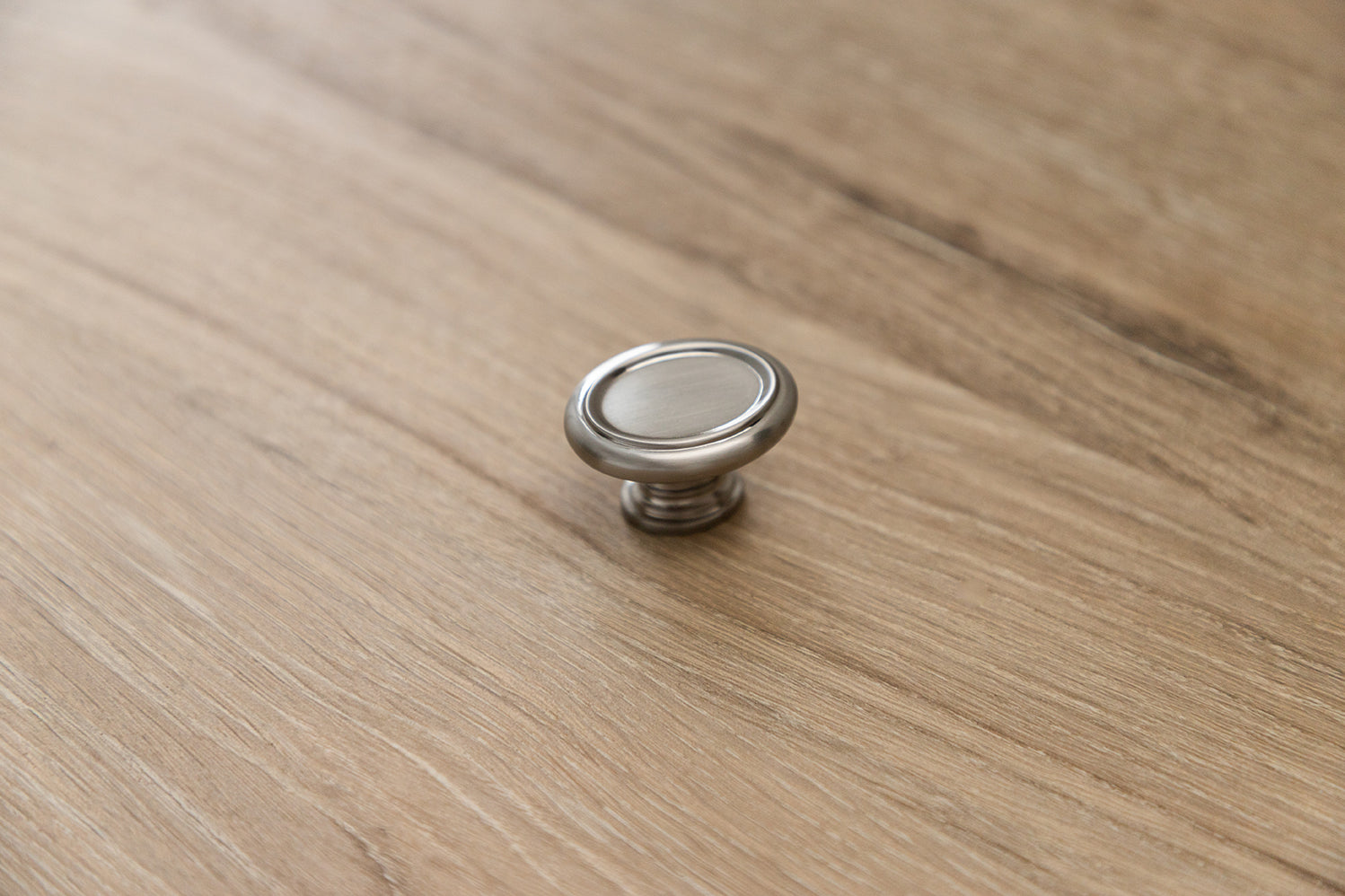 Belwith Keeler 1-1/2 Inch x 1-1/8 Inch Oval Berkshire Oval Knob - Satin Nickel