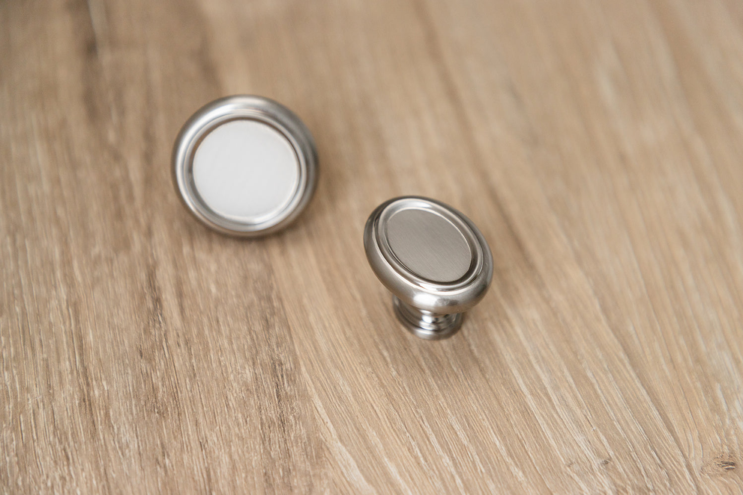 Belwith Keeler 1-1/2 Inch Diameter Berkshire Round Knob - Satin Nickel