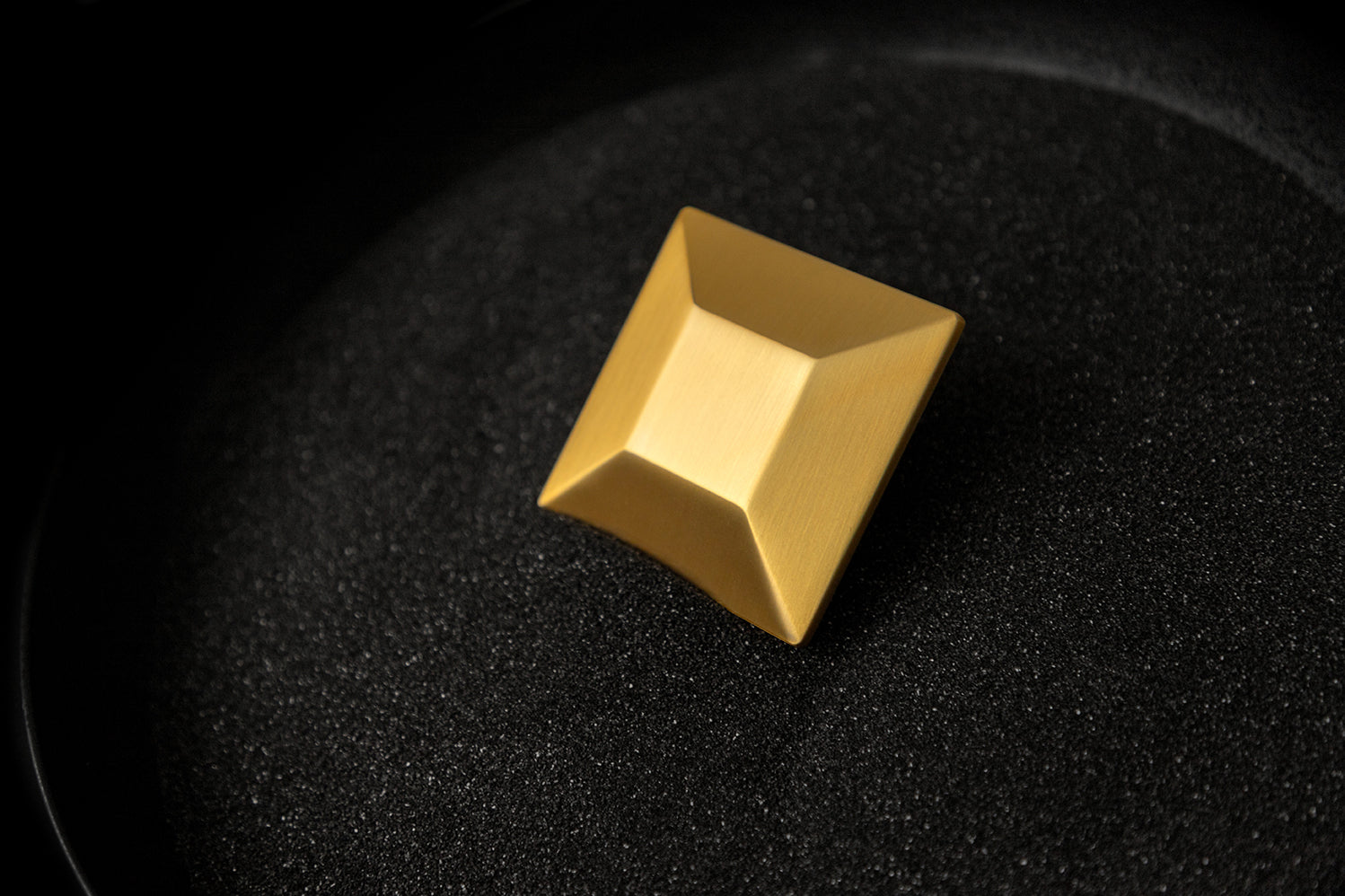 Belwith Keeler 2-3/4 Inch Square Bijou Polly Square Knob - Brushed Golden Brass