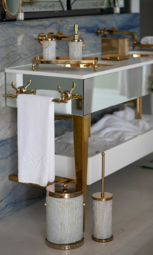 Luxery Bathroom Accessories