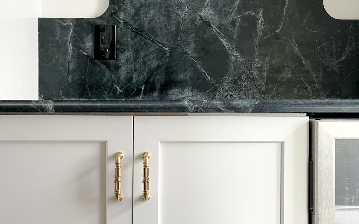 Emtek Ribbon & Reed Estate Cabinet Pull - Hentell