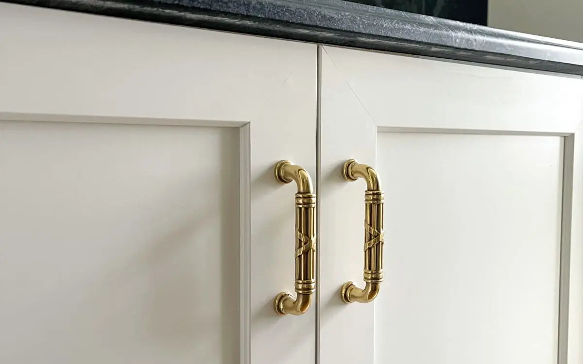 Emtek Ribbon & Reed Estate Cabinet Pull - Hentell