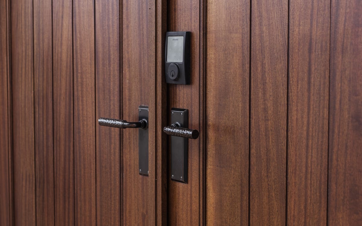 Quincy Non-keyed 7-1/8" Overall Sideplate Lock