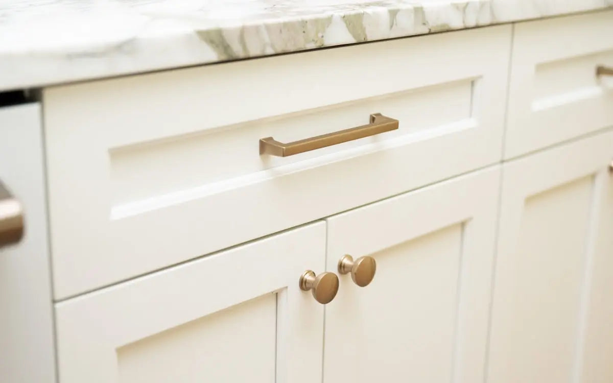 Emtek Alexander Cabinet Pull - Hentell