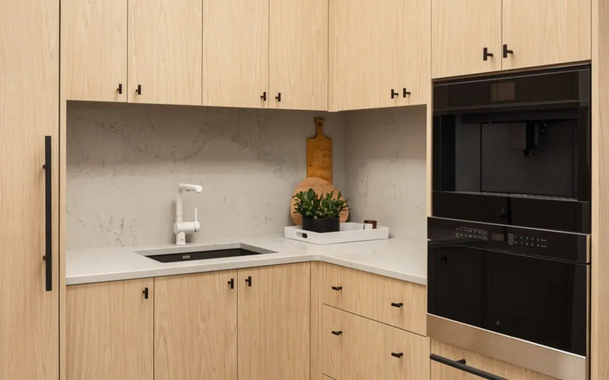 Emtek Bar Appliance Pull - Hentell