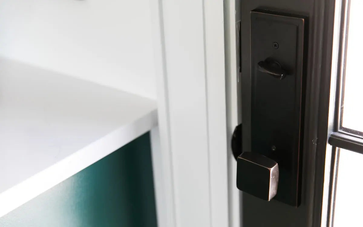 Emtek Square Knob - Hentell