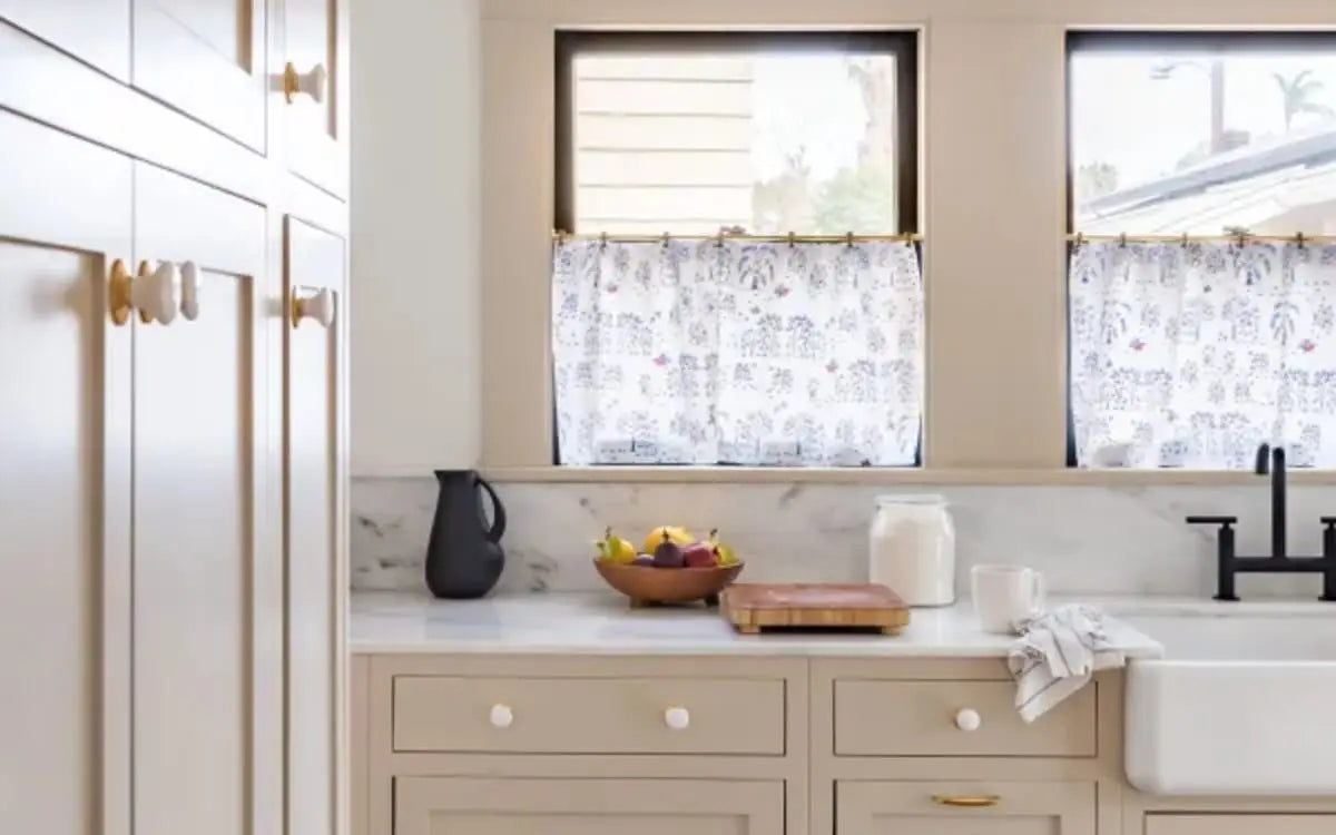 Emtek Ice White Porcelain Cabinet Knob - Hentell