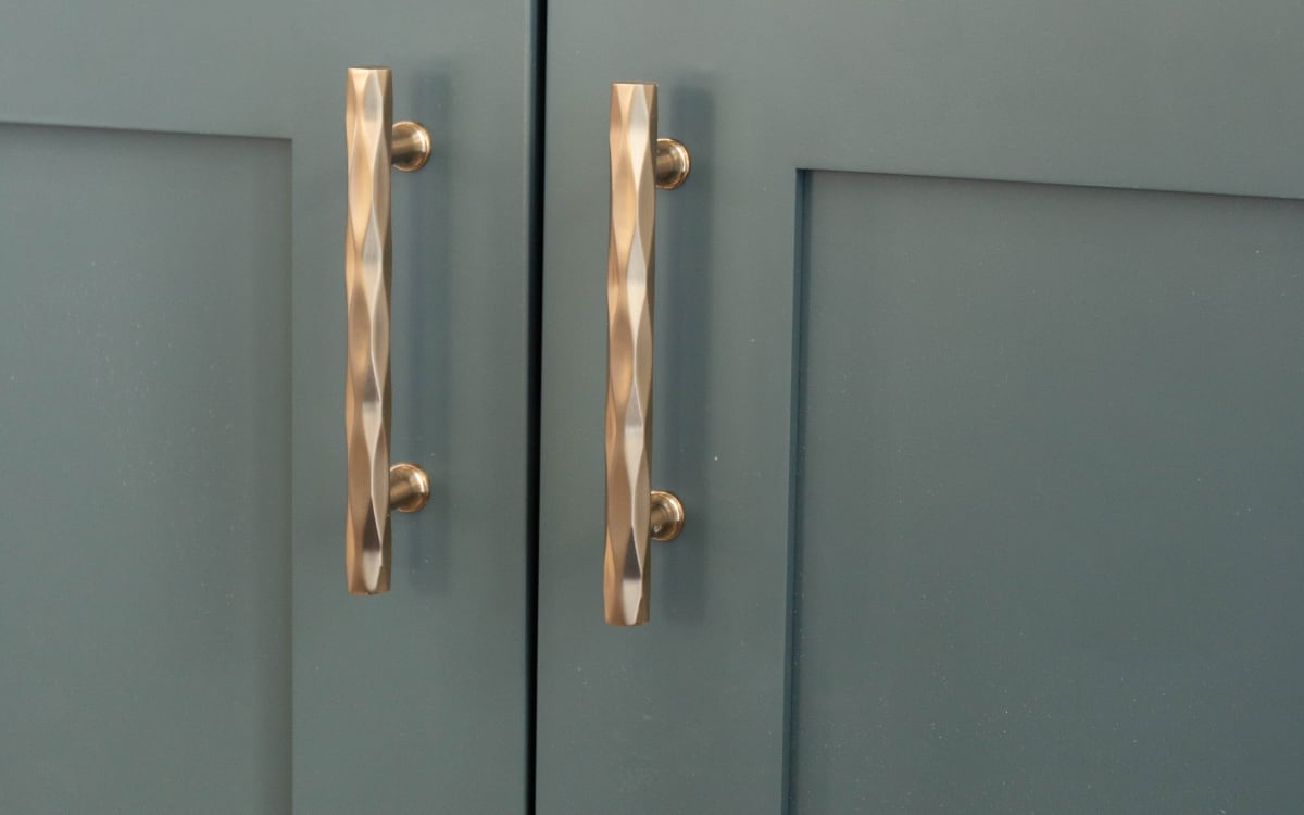 Emtek Tribeca Appliance Pull - Hentell