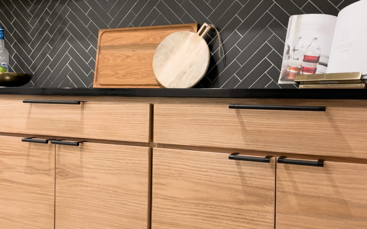 Emtek Select Round Smooth Cabinet Edge Pull