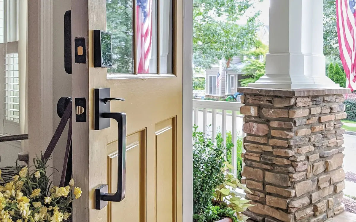 Emtek Baden EMPowered™ Motorized Touchscreen Keypad Entry Set - Hentell