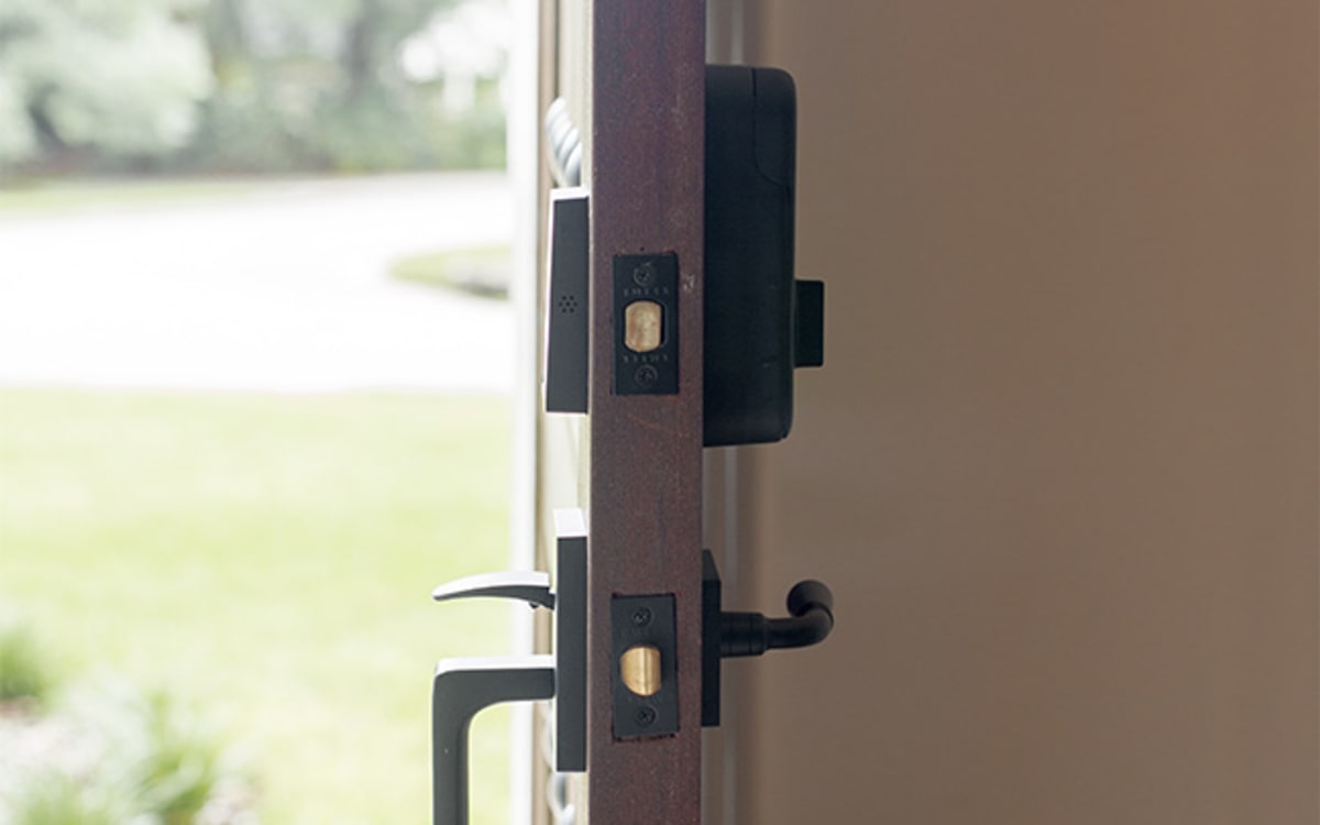 Emtek Baden EMPowered™ Motorized Touchscreen SMART Keypad Entry Set - Works with Yale Access App - Hentell