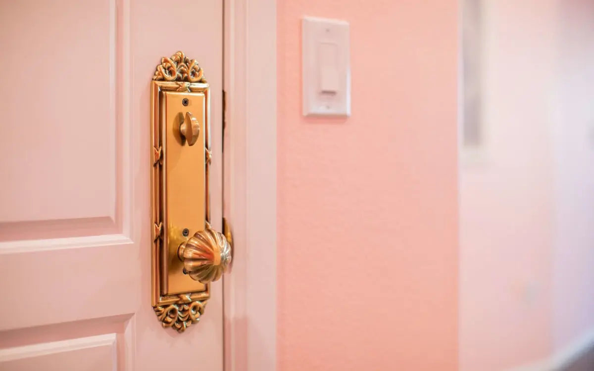 Emtek Regency Mortise Lock - Hentell