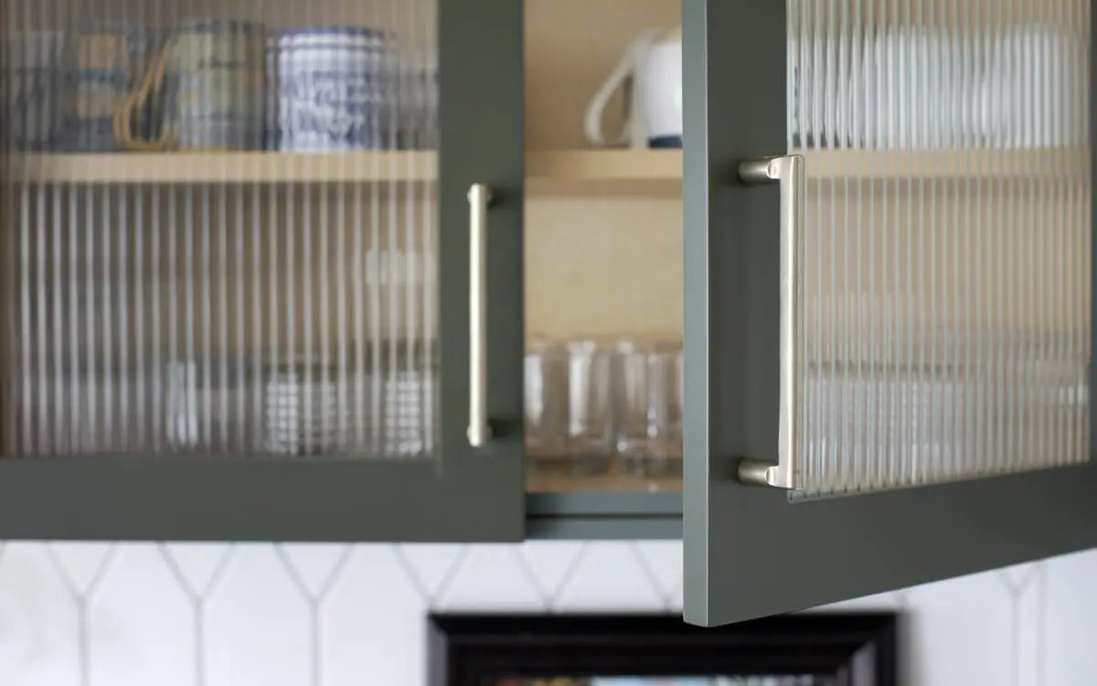 Emtek Rail Cabinet Pull - Hentell