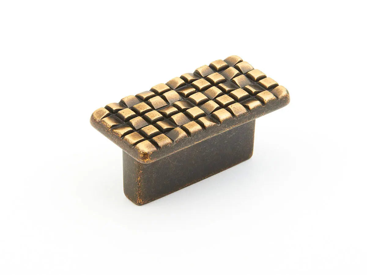Schaub Mosaic, Knob, Rectangle, French Antique Bronze, 32 mm cc - Hentell