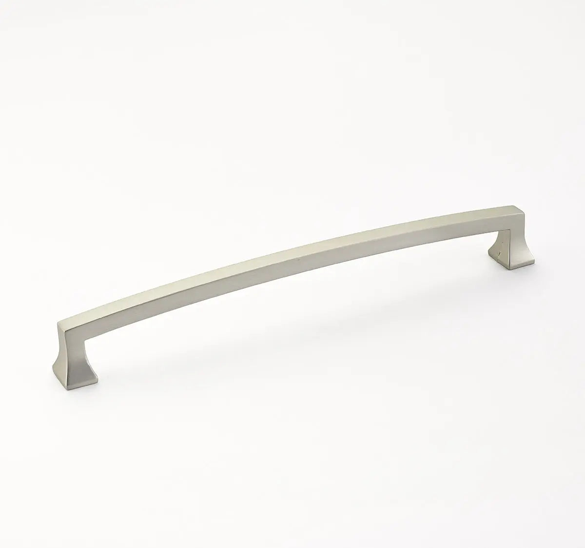 Schaub Menlo Park, Arched Pull, Satin Nickel, 8" cc Schaub Hentell Schaub