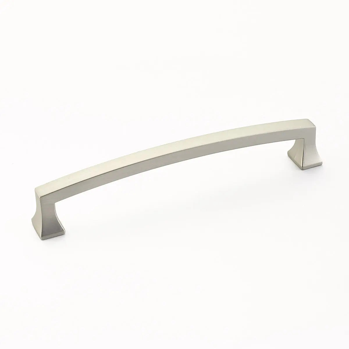 Schaub Menlo Park, Arched Pull, Satin Nickel, 6" cc Schaub Hentell Schaub
