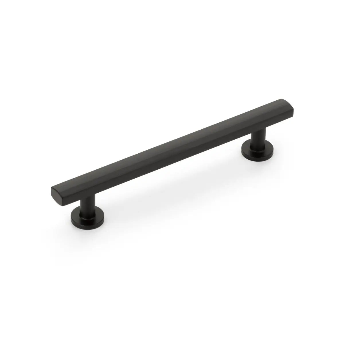 Schaub Heathrow Cabinet Pull, 5" cc, Matte Black Schaub Hentell Schaub
