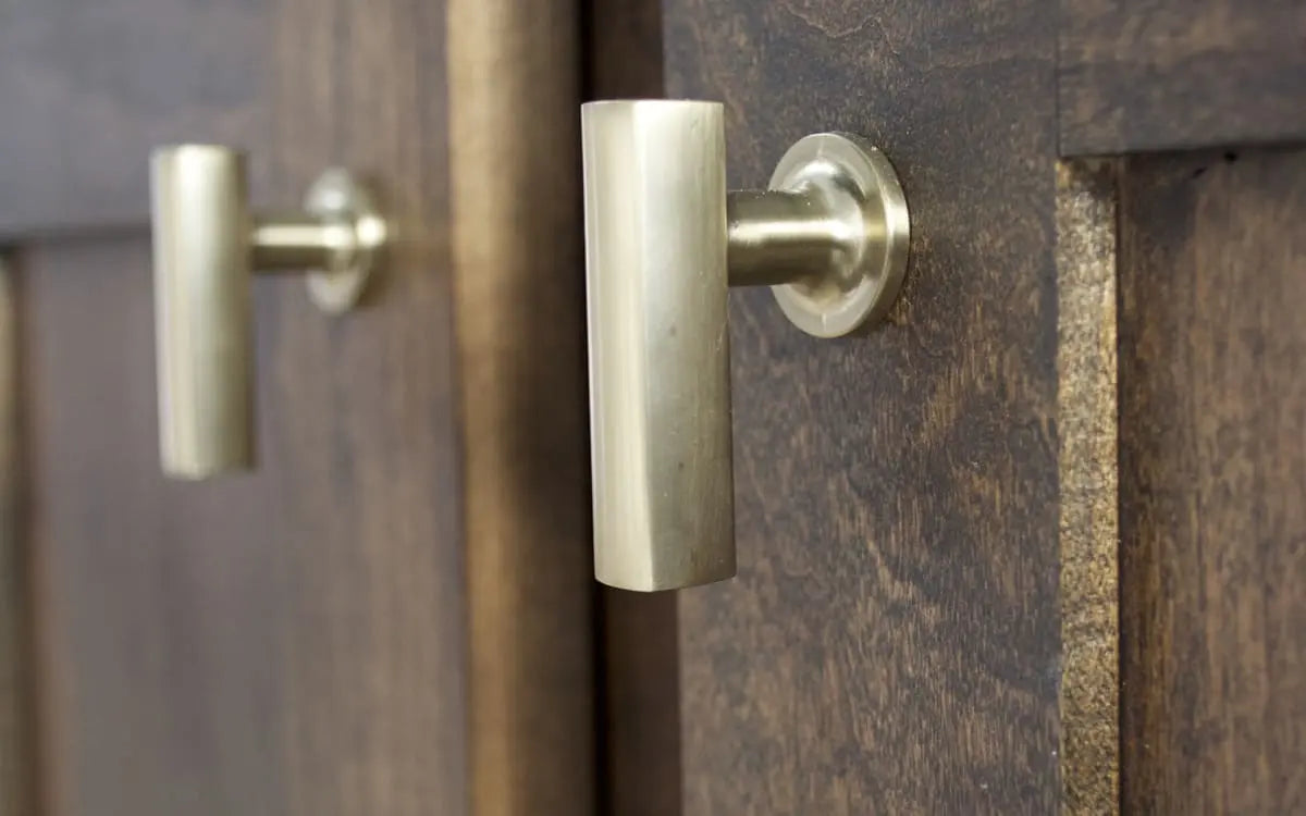 Emtek Freestone Finger Cabinet Pull - Hentell