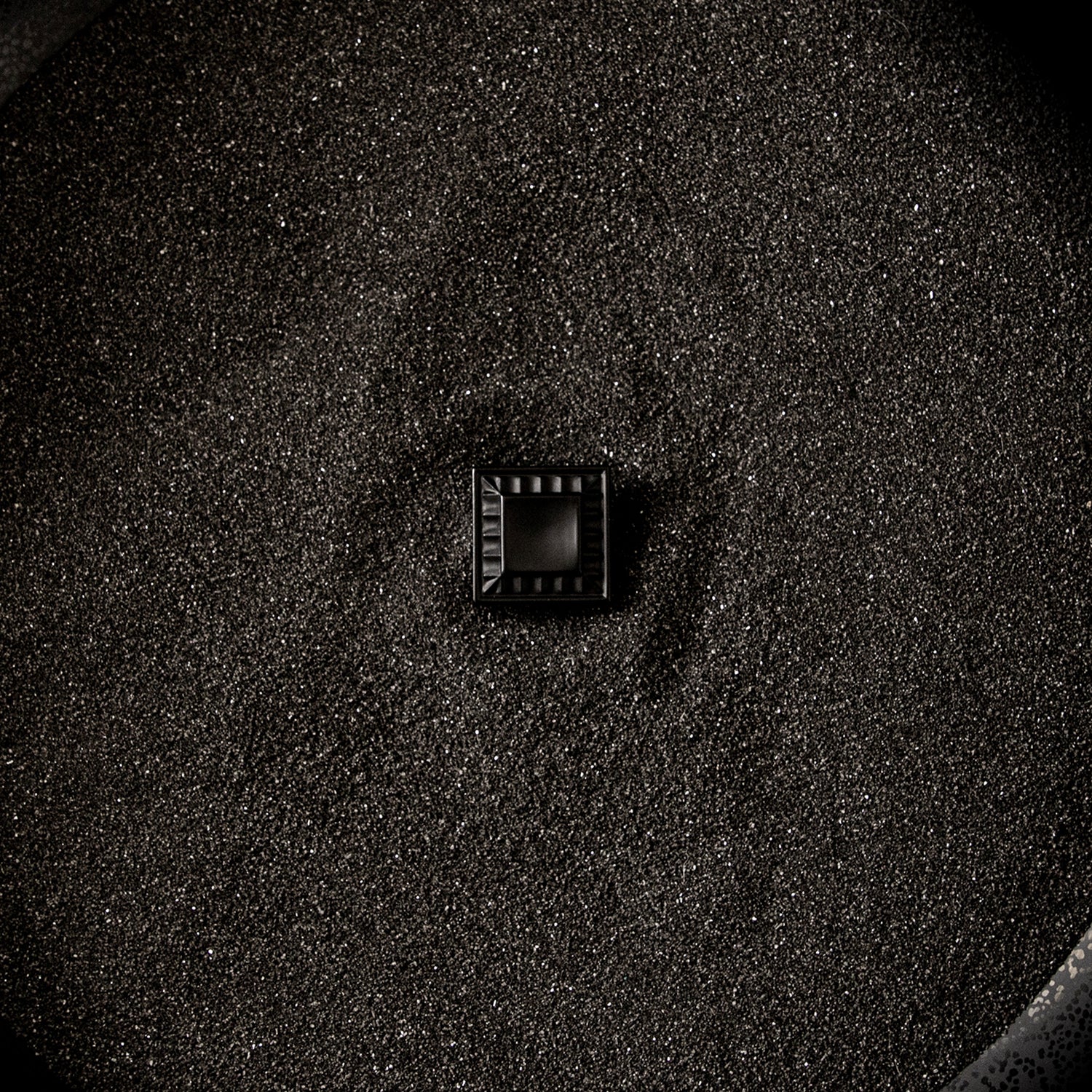 Belwith Keeler 1 Inch Square Bijou Astoria Square Knob - Matte Black