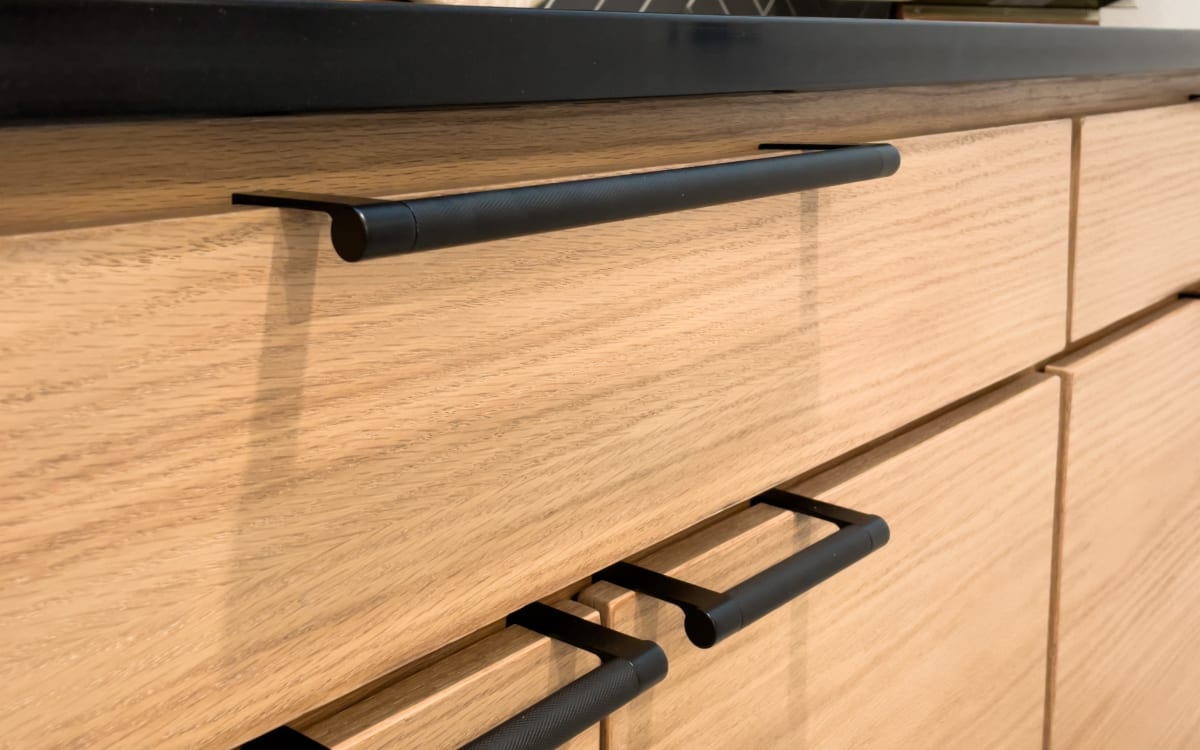 Emtek Select Round Knurled Cabinet Edge Pull