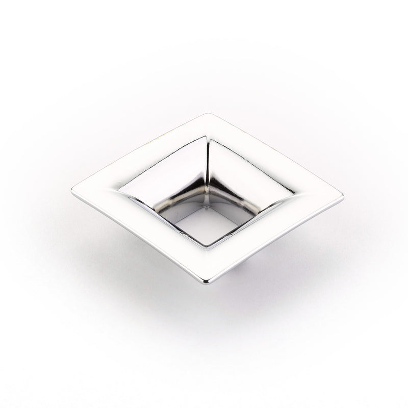 Schaub Finestrino, Flared Square Pull, Polished Chrome, 32 mm cc