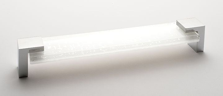 Affinity 8″ pull white with polished chrome base