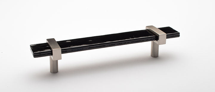 7″ Adjustable black pull with satin nickel base
