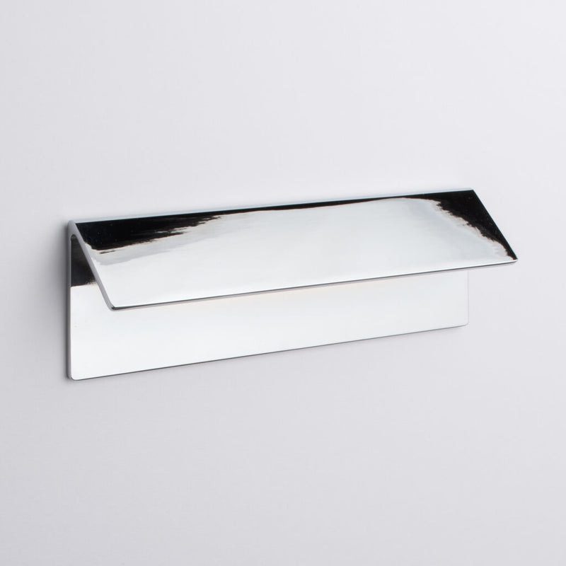 Fold 6″ pull in polished chrome